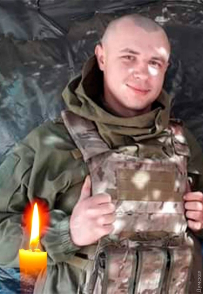 Украинский морпех пожертвовал собой, чтобы подорвать мост и остановить продвижение вражеских танков