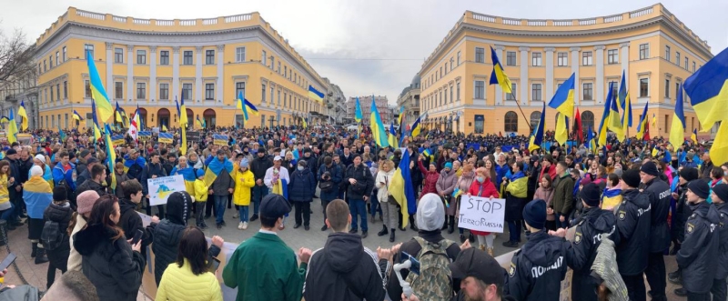 В Одессе тысячи людей вышли на «Марш Єдності»