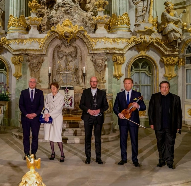 Концерт Ботвинова в Дрездене: одесский пианист попросил Штайнмайера поддержать Украину  