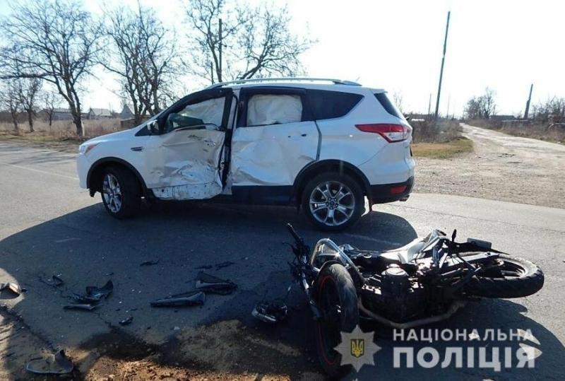 На Одещині через зіткнення з автівкою постраждав мотоцикліст, - ФОТО
