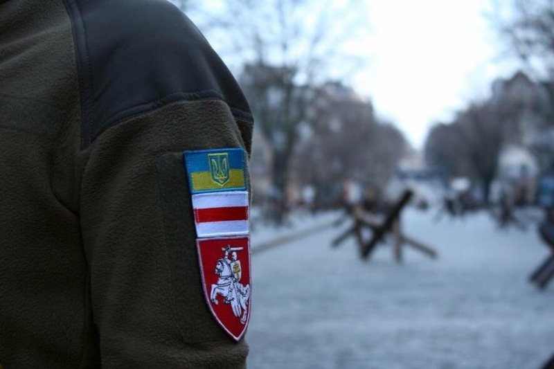 Білорус в центрі Одеси заявив, що його земляки не підтримують путінську війну - ФОТО, ВІДЕО 