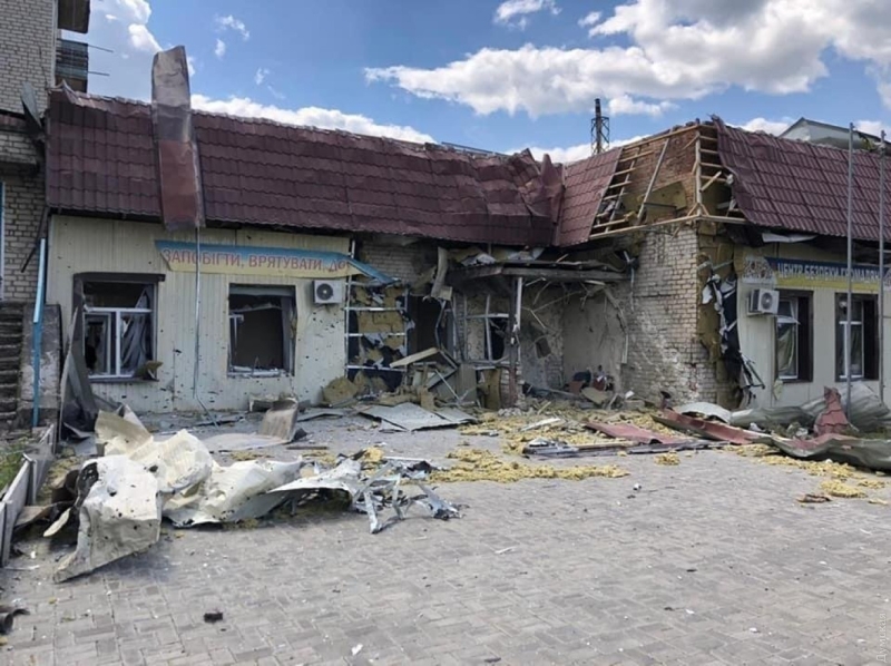 На Донбассе в результате вражеских обстрелов погибли шесть мирных жителей, еще 10 человек ранены