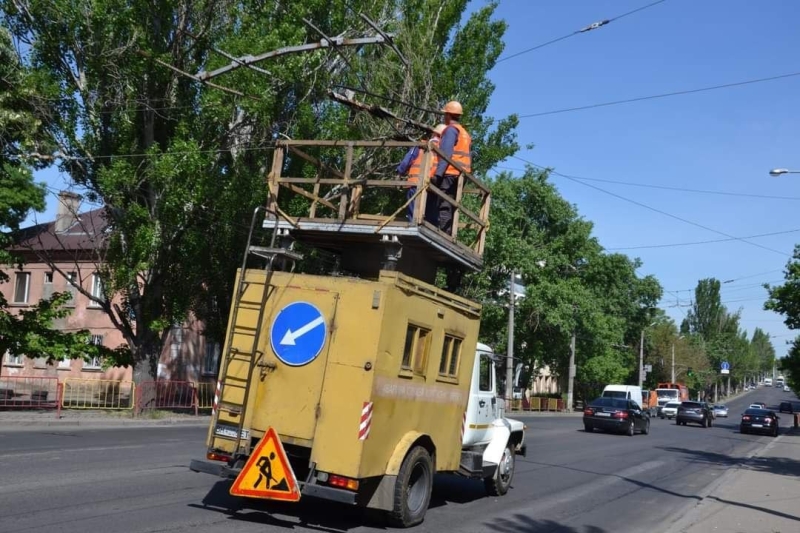 В Одному з одеських парків комунальники разом з одеситами провели суботник, - ФОТО 