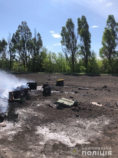 В Харьковской области оккупанты обстреляли работавший в поле трактор: водитель тяжело ранен  