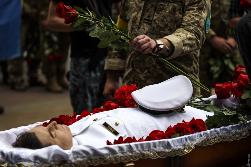 Одесса простилась с командиром батальона морских пехотинцев, героически погибшем при освобождении Николаевской области   