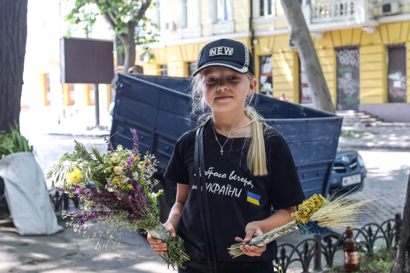 Одесские верующие отмечают День Святой Троицы