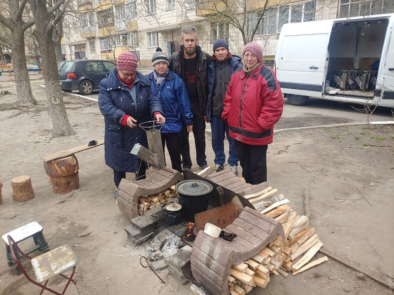 Одесские волонтеры организовали производство печек для фронта  