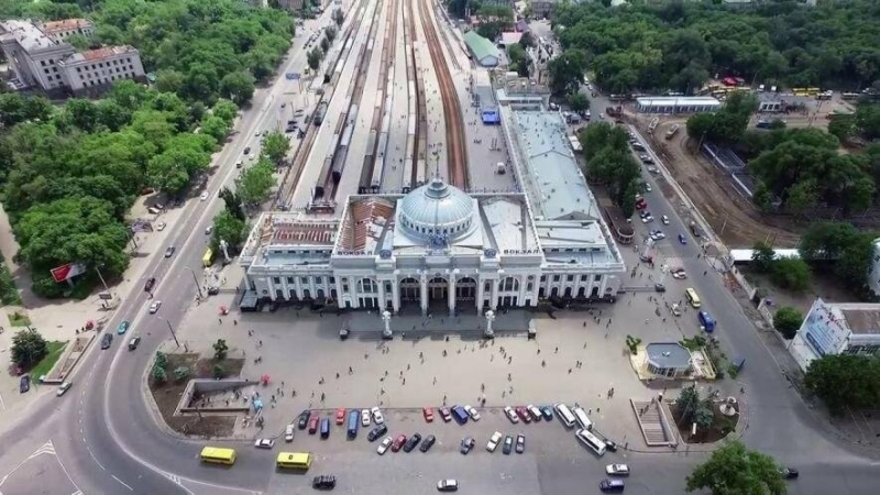 Потяг з Одеси до Польщі затримується через аварію