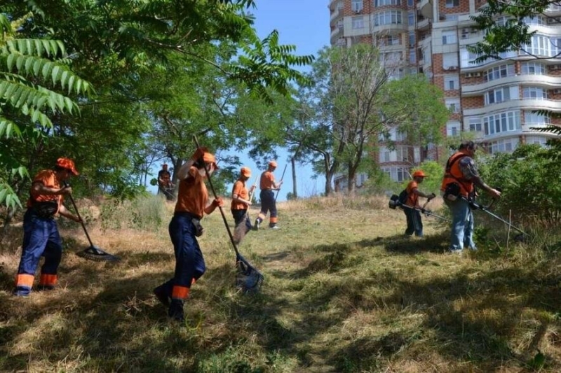 В одеському парку Перемоги провели суботник, - ФОТО