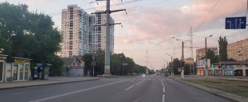На Люстдорфській дорозі в Одесі нанесли розмітку та відновили знаки, - ФОТО