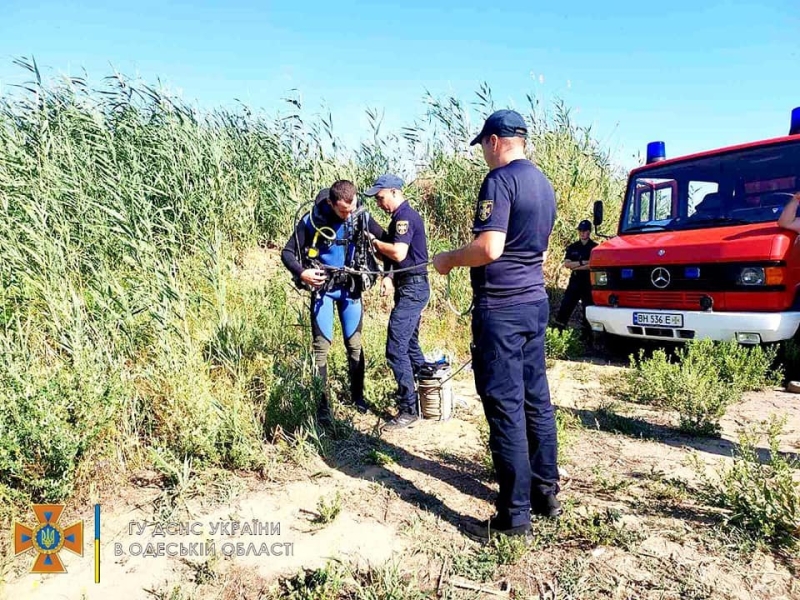 Рятувальники Одеської області дістали з води чергового потопельника, - ФОТО 