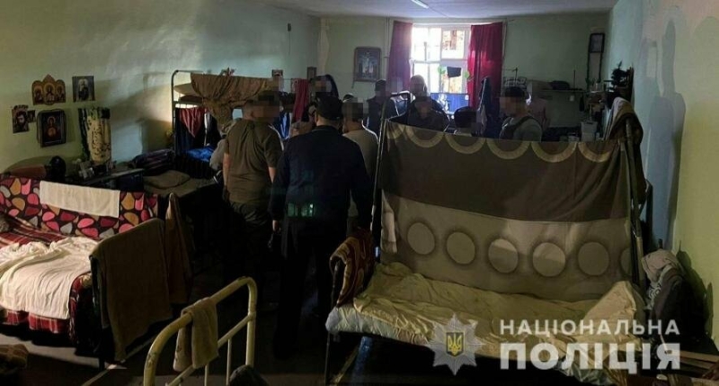 Виманив 5000 грн завдатку за послугу: в Одесі ув'язнений ошукав львів'янина, - ФОТО