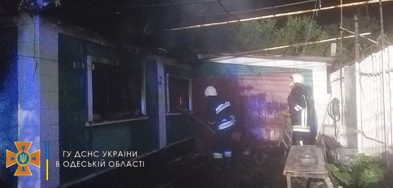 В Одесской области из-за короткого замыкания чуть не сгорел жилой дом 