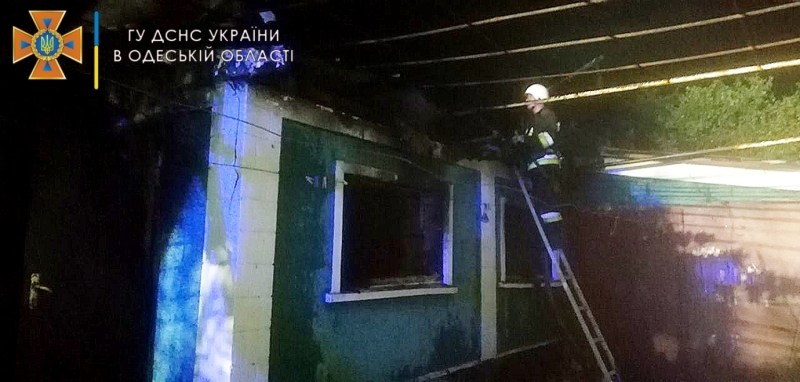 В Одесской области из-за короткого замыкания чуть не сгорел жилой дом 