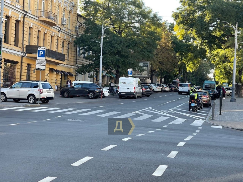 На улице Жуковского в Одессе изменили схему движения