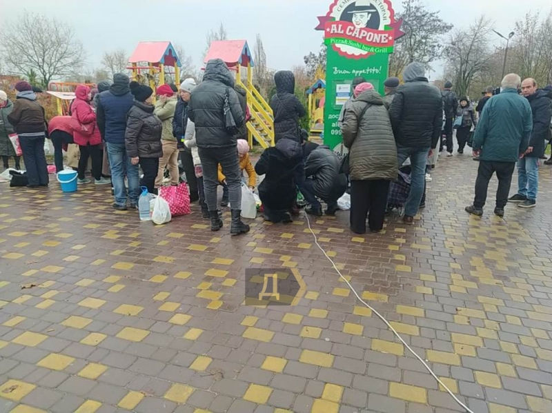 Освобожденный Херсон: обстрелы и смерти, подали электричество, восстанавливается почта — будем жить!  