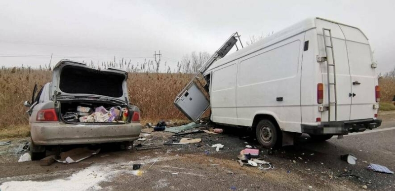 Виїхав на зустрічну полосу: на трасі Одеса-Рені сталася смертельна аварія, - ФОТО