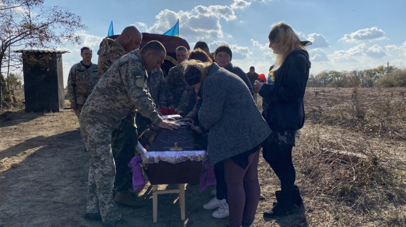 В Болграде похоронили морпеха, погибшего в Херсонской области  