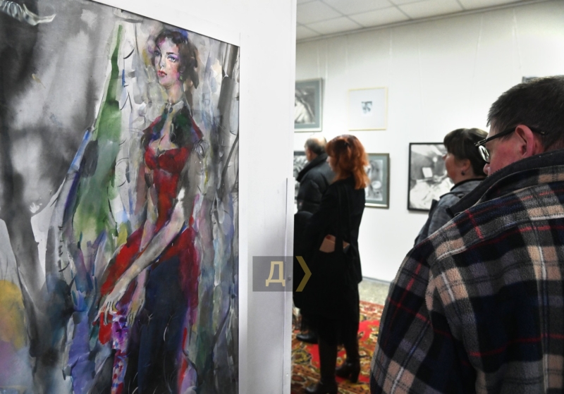 &laquo;Гагары&raquo; из&nbsp;металла и&nbsp;стеклянные женщины. Одесский художник порадовал масштабной выставкой &nbsp;