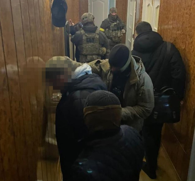 Готовили ракетный удар по силам противовоздушной обороны: в Одессе задержали супружескую пару российских шпионов  
