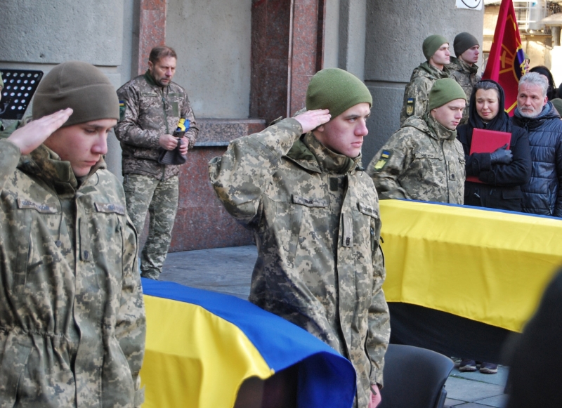 В Одесе проводили в последний путь двух бойцов территориальной обороны  