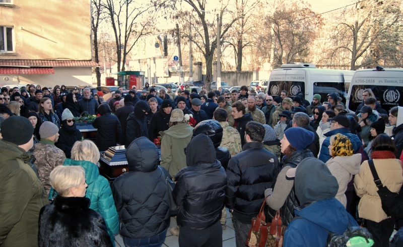 В Одесе проводили в последний путь двух бойцов территориальной обороны  