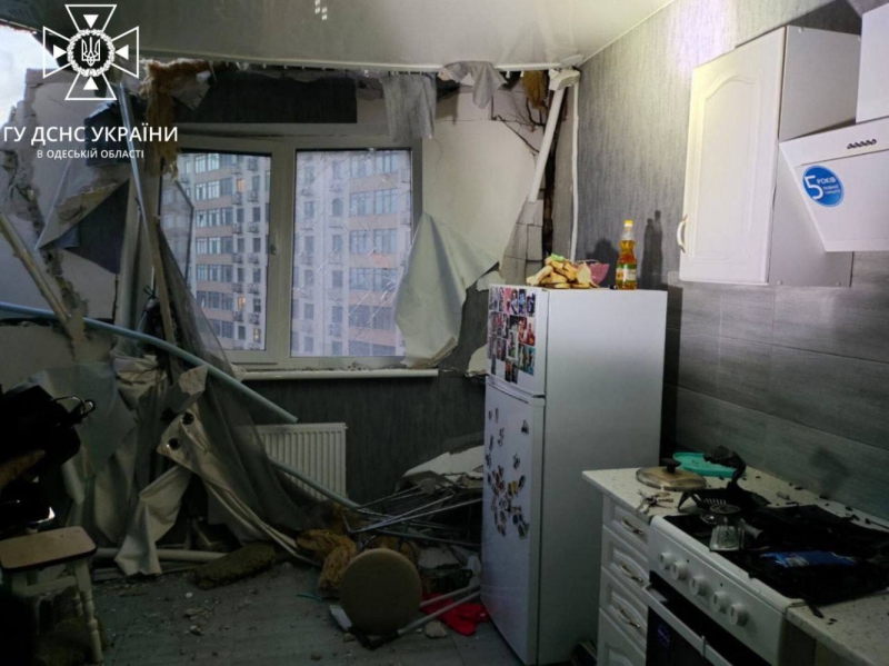 В&nbsp;одесском новострое взорвался газовый баллончик: повреждены окно и&nbsp;стена &nbsp;