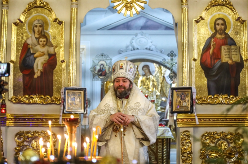 Богослужения, колядки и угощения: в Одессе отмечают юлианское Рождество  