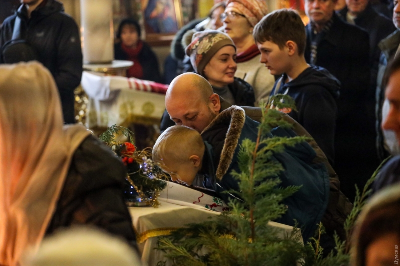 Богослужения, колядки и угощения: в Одессе отмечают юлианское Рождество  