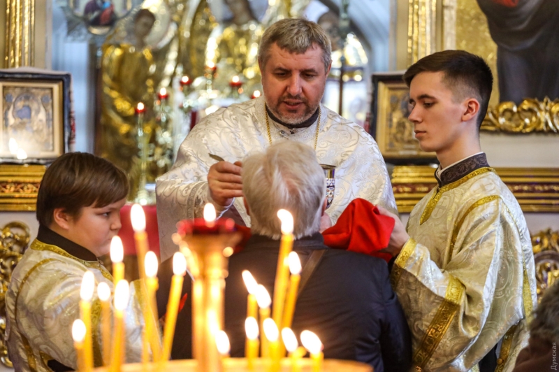 Богослужения, колядки и угощения: в Одессе отмечают юлианское Рождество  