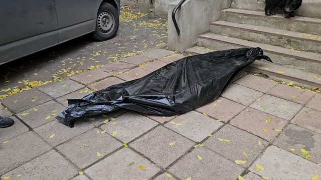 Массированный обстрел Херсона — 2 человека погибли, 28 ранены