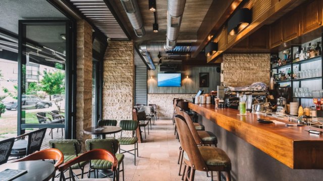 За рік в Одеській області відкрилося понад 1000 кафе та ресторанів, але більшість «живуть» близько півтора року