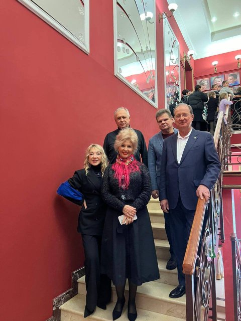 Команда «Батьківщини» Одещини подарувала свято Миколая понад 250 дітям області