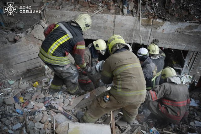 Число погибших в Одессе в результате террористической атаки россии увеличилось до трех