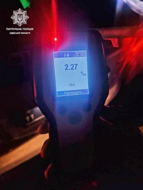 Одесская полиция взялась за пьяных на электросамокатах — 17 тыс. грн штрафа и лишение прав