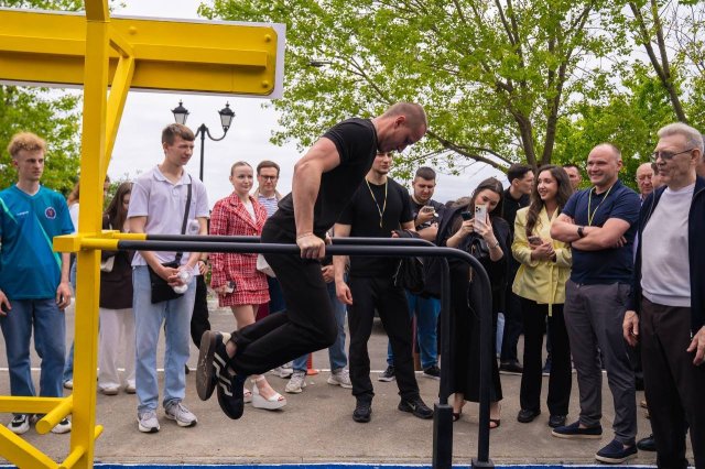 В Одесі відкрилась НОВА спортивна арена на березі моря