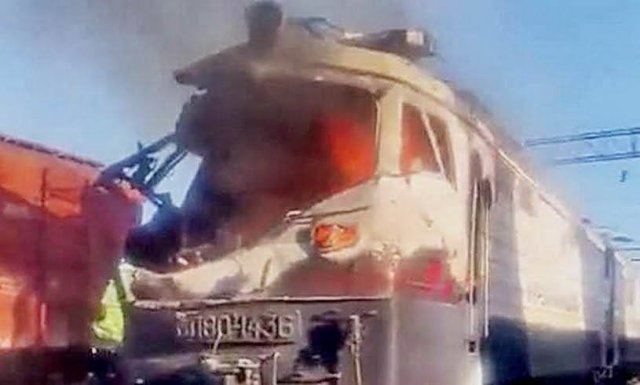 Под Одессой российский дрон атаковал пассажирский поезд — машинист и помощник погибли